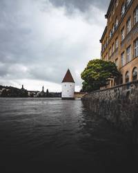 Inn-Hochwasser in Passau (Schaiblingsturm und Innkai) ©Tim Kurzweg